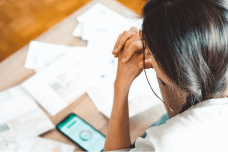 woman hands holding head up